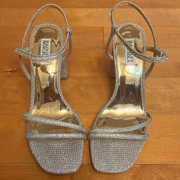 Badgley mischka Rebekah block heel pale gold size 9 - Picture 3 of 6